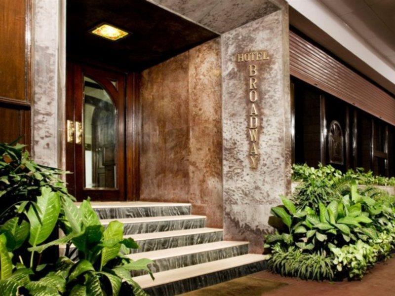 Hotel Broadway Delhi エクステリア 写真